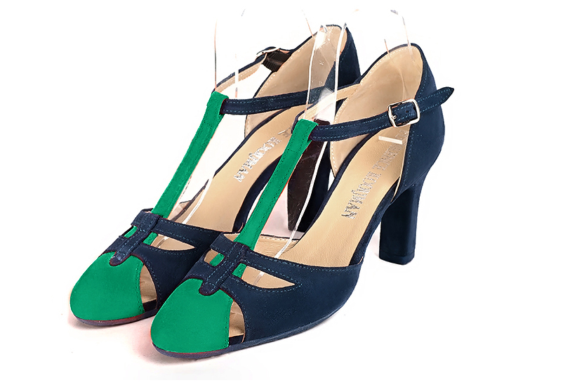 French elegance and refinement for these emerald green and navy blue dress T-strap open side shoes, 
                available in many subtle leather and colour combinations. A pretty model with a comfortable "Salomé" strap and good support.
Its charming spyglass cut-out gives you plenty of scope for personalisation.  
                Matching clutches for parties, ceremonies and weddings.   
                You can customize these shoes to perfectly match your tastes or needs, and have a unique model.  
                Choice of leathers, colours, knots and heels. 
                Wide range of materials and shades carefully chosen.  
                Rich collection of flat, low, mid and high heels.  
                Small and large shoe sizes - Florence KOOIJMAN